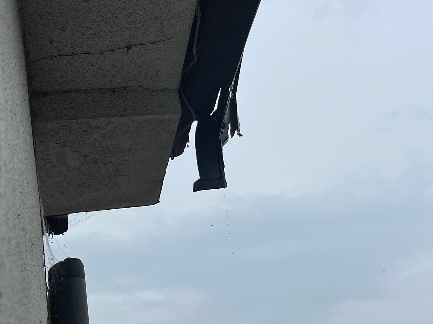 街屋根　雨樋 (3)